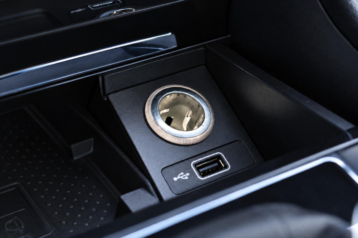 Škoda Superb 2,0 TDI DSG 110kW Style Navi