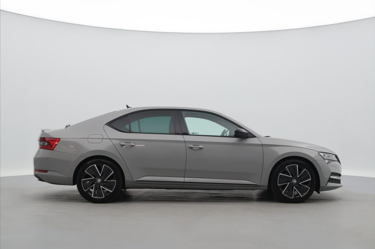 Škoda Superb 2,0 TDI 147kW DSG CZ Sportline DPH