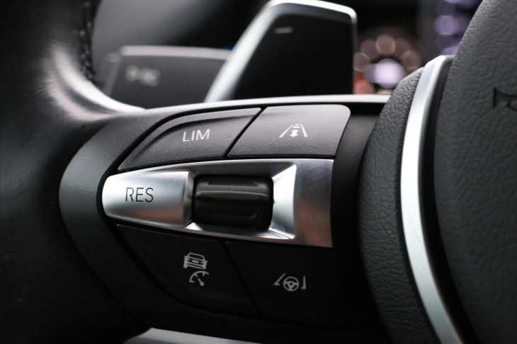 BMW X6 3,0 M50da 260kW Xdrive CZ LED
