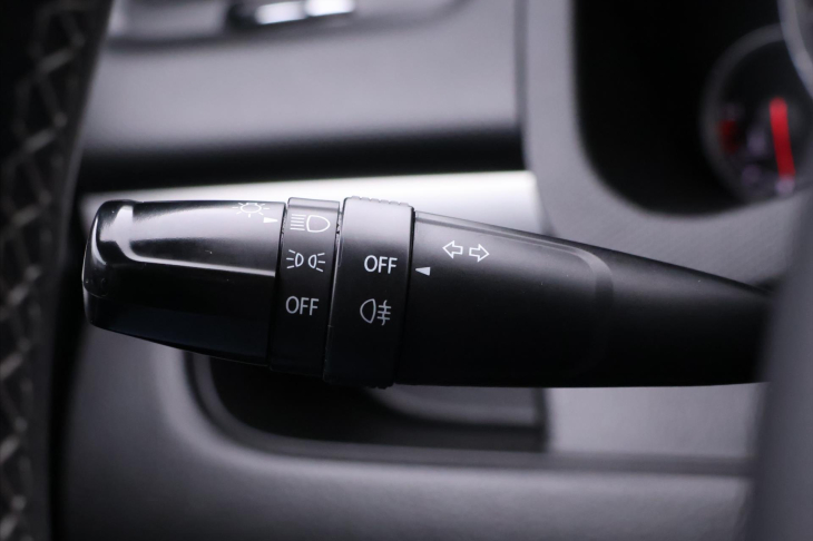 Suzuki Swift 1,2 VVT 69kW CZ klima tempomat