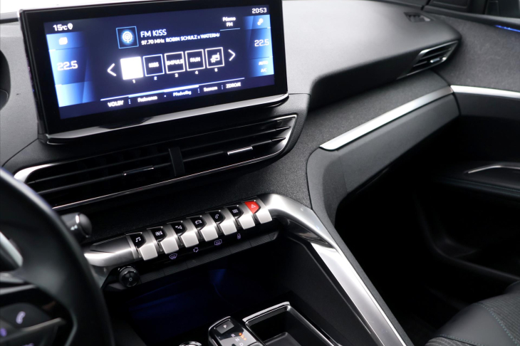 Peugeot 3008 1,5 HDI 96kW GT Aut. CZ