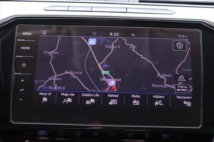Volkswagen Passat 2,0 TDI 110kW 4M R-line LED