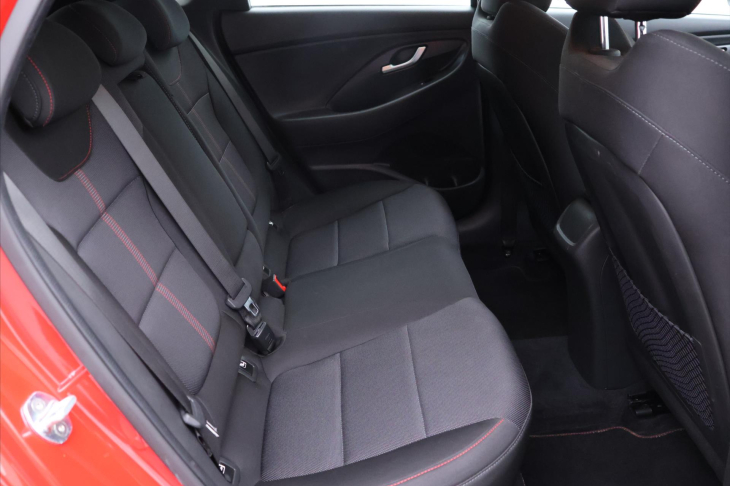 Hyundai i30 1,5 T-GDI 118kW Aut N-Line DPH