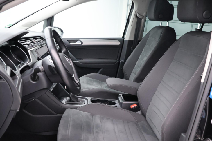 Volkswagen Touran 1,5 TSI EVO 110kW HighLline