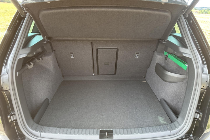 Škoda Karoq 2,0 TDI Sportline 4x4 DSG 1.maj