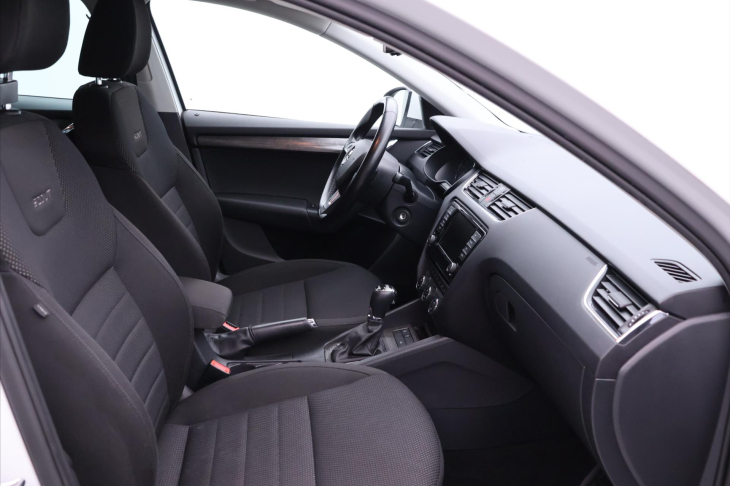 Škoda Octavia 2,0 TDI 135kW Scout DSG CZ 4x4