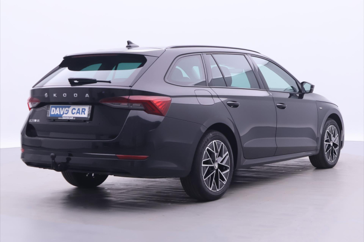 Škoda Octavia 2,0 TDI DSG Navi LED ACC DPH