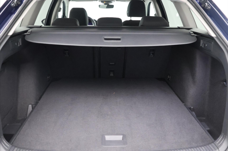 Volkswagen Golf 1,5 TSI EVO 110kW mHEV Life DSG