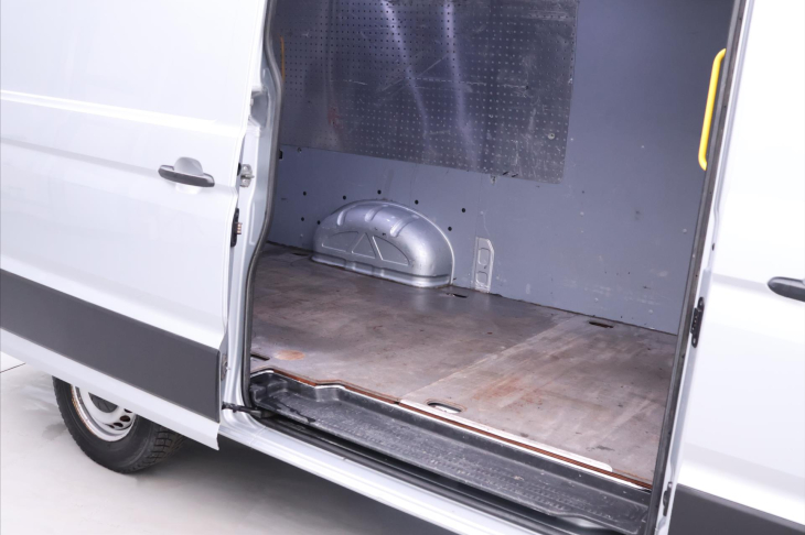 Volkswagen Crafter 2,0 TDI 103kW CZ L2H1 LED DPH