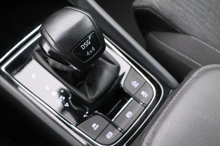Škoda Karoq 2,0 TDI 110kW DSG 4x4 Style CZ