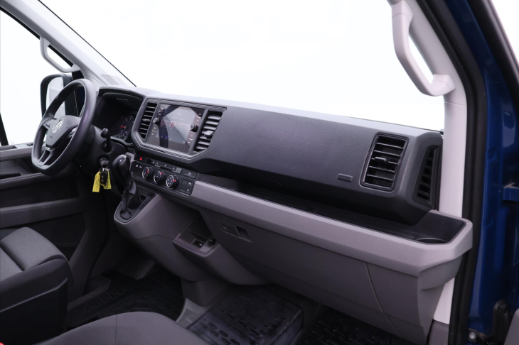 Volkswagen Crafter 2,0 TDI 103kW L2H1 Navigace