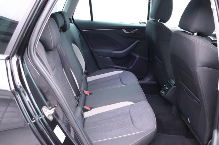 Škoda Kamiq 1,0 TSI 85 kW CZ 3'731km