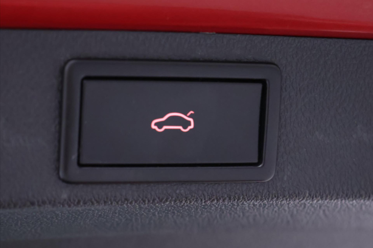 Škoda Octavia 2,0 TDI 110kW Style 1.Maj LED