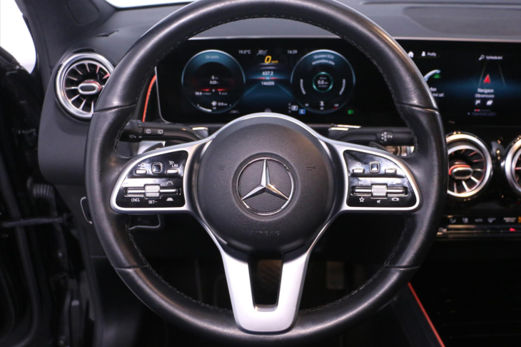 Mercedes-Benz GLB 2,0 200d 110kW LED Virtual Kůže