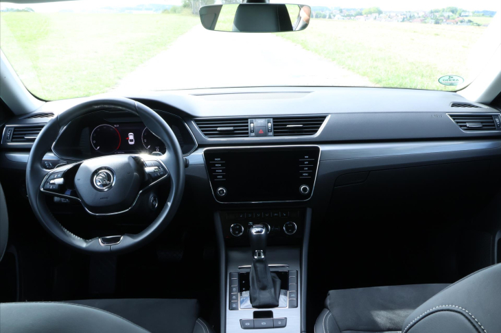 Škoda Superb 2,0 TDI 147kW 4x4 DSG Style+ CZ