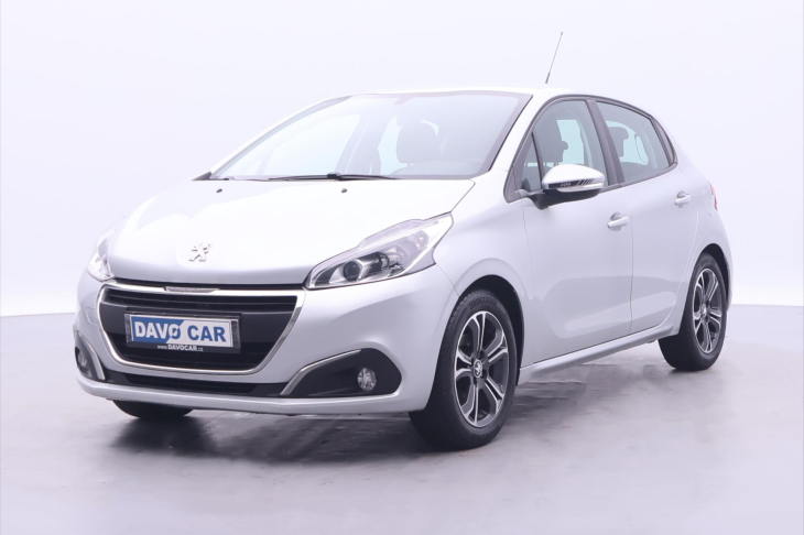 Peugeot 208 1,2 PureTech 60kW CZ Active