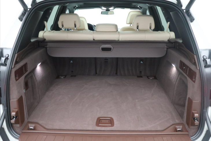 BMW X5 3,0 40 250kW xDrive Mpaket DPH