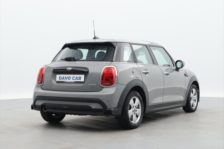 Mini Cooper 1,5 100kW LED CZ 1.Maj. DPH