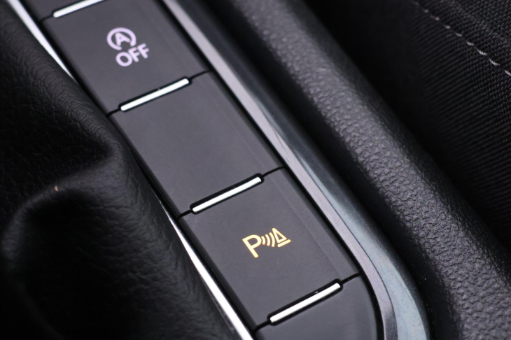 Volkswagen Tiguan 1,5 TSI Business 1.Maj LED DPH