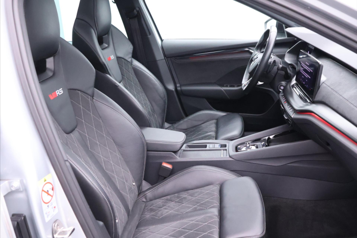 Škoda Octavia 2,0 TSI 180kW DSG Matrix DPH RS