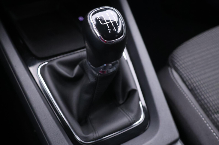 Škoda Octavia 1.0 TSI Business 1.Maj DPH