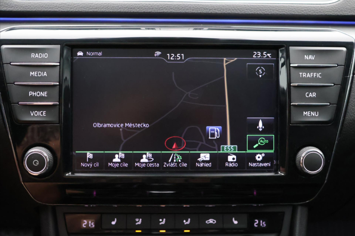 Škoda Superb 2.0 TDI 140kW 4x4 Style CZ