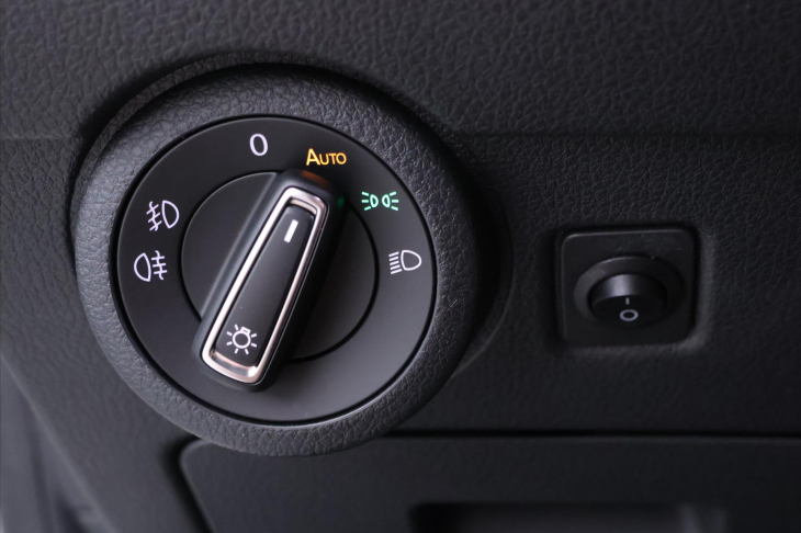 Volkswagen Multivan 2,0 TDI 110kW DSG EDITION DPH