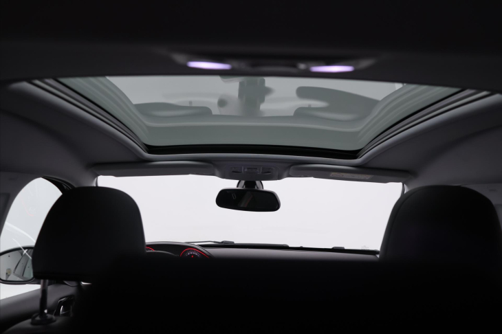 Peugeot 2008 1,2 PT 81KW GT-LINE PANORAMA