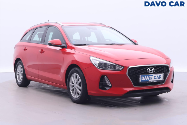 Hyundai i30 1,6 CDRi 81kW CZ Klima Tažné
