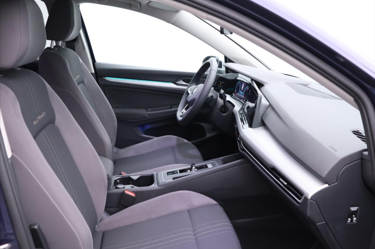 Volkswagen Golf 2,0  TDI BMT 4 motion