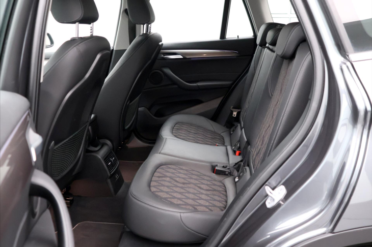 BMW X1 2.0 18d sDrive 110kW CZ