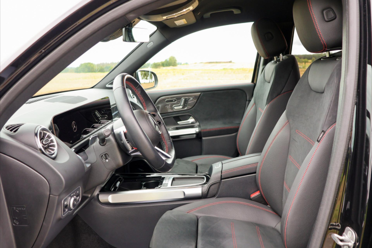 Mercedes-Benz GLB 2,0 200d 4Matic AMG Premium