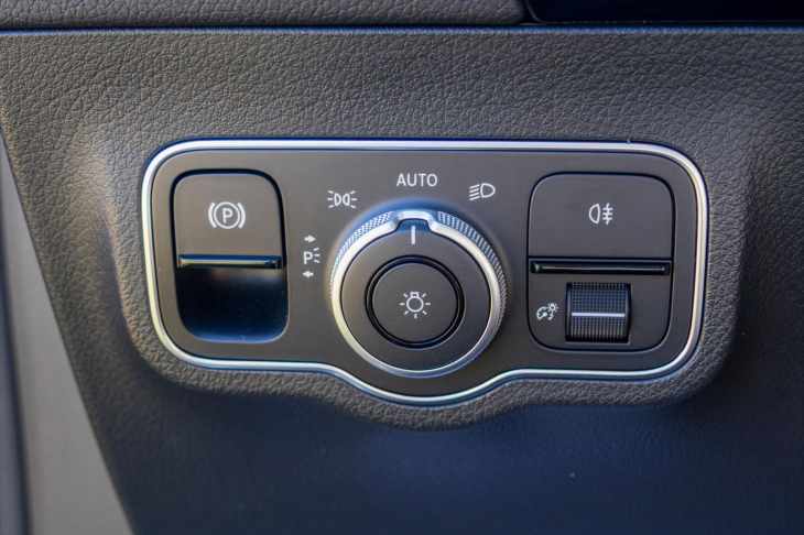 Mercedes-Benz GLA 2,0 200d 4MATIC AMG Premium