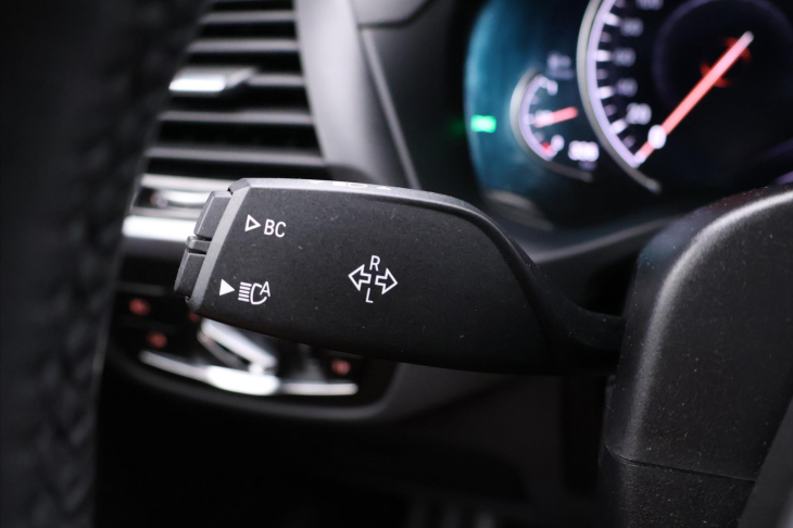 BMW X4 2,0 20xD 140kW CZ M-Sport LED