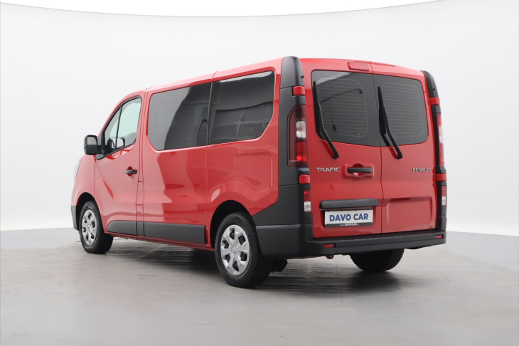 Renault Trafic 2,0 dci 110kW CZ DPH 9 Míst Aut