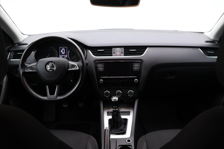 Škoda Octavia 1,6 TDI 85kW Ambition Klima