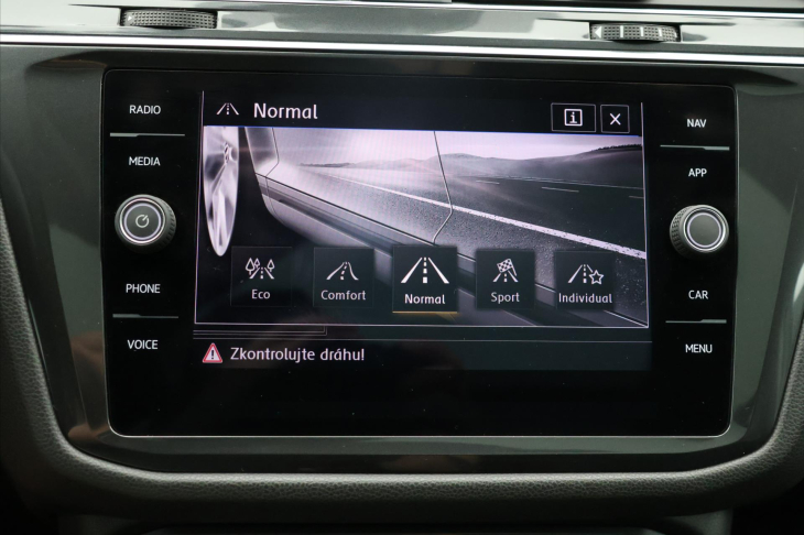 Volkswagen Tiguan Allspace 2,0 TSI 162kW DSG 4M LED 1.Maj
