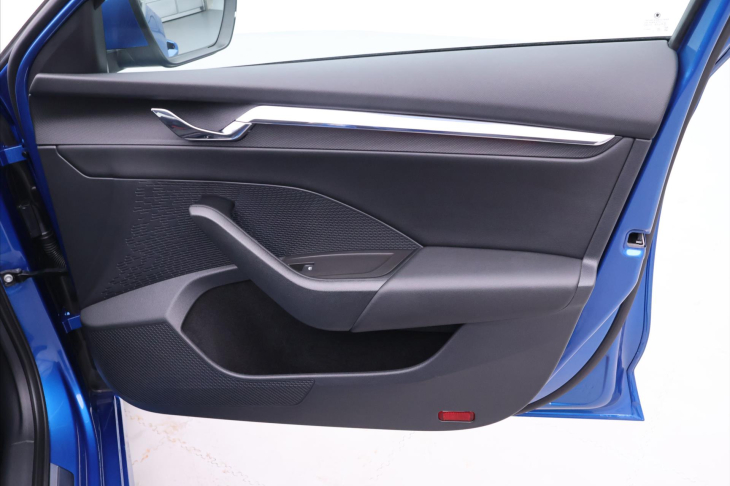 Škoda Octavia 2,0 TDI Style CZ Matrix DPH