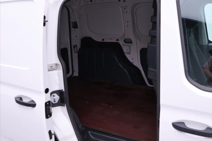 Volkswagen Caddy 2,0 TDI 75kW Klima Tažné DPH