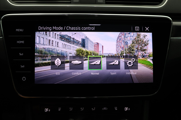 Škoda Superb 2,0 TDI DSG L&K 1.Maj. DPH