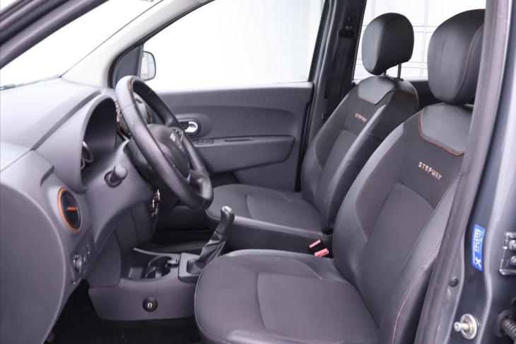 Dacia Lodgy 1,6 SCe 75kW CZ Stepway 7-Míst
