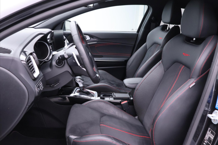Kia ProCeed 1,6 TGDI 150kW Automat GT 1Maj