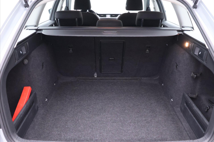 Škoda Octavia 1,6 TDI 85kW Style LED tažné CZ