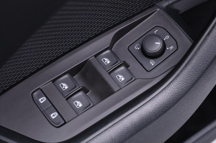 Škoda Octavia 1,5 e-TSI Style DSG 1.Maj DPH