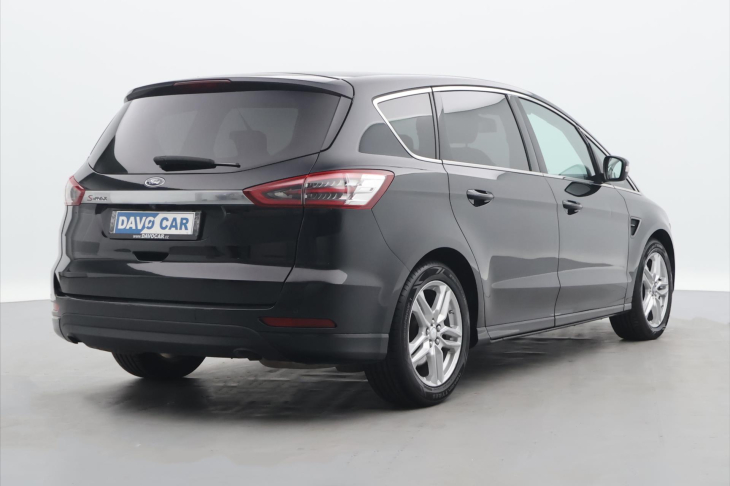 Ford S-MAX 2,0 TDCi Aut. Titanium 7-Míst