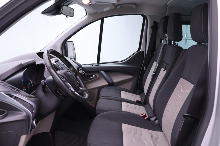 Ford Tourneo Custom 2,0 EcoBlue 125kW 9-Míst CZ