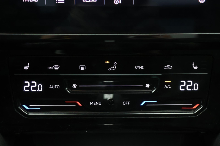 Volkswagen Passat 2,0 TDI 110kW DSG Matrix DPH