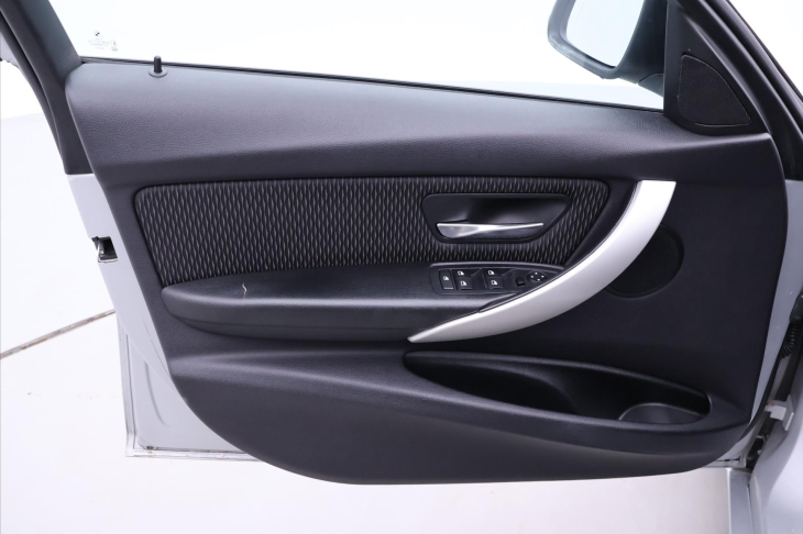 BMW Řada 3 3,0 330d 190kW Sport M-Paket