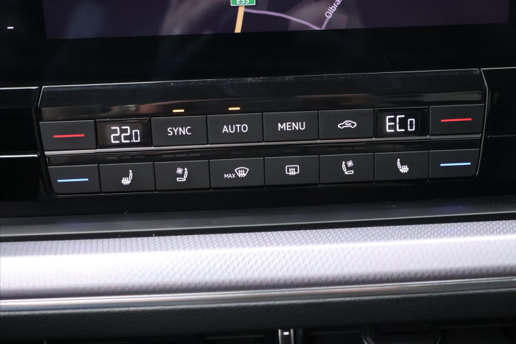 Volkswagen Touareg 3,0 TDI 210kW R-Line Tiptronic CZ DPH