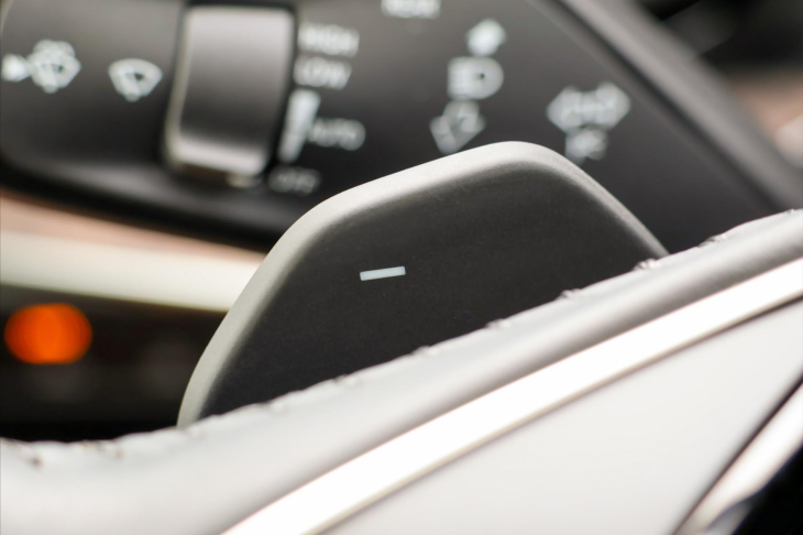 Škoda Superb 2,0 TDI DSG Laurin&Klement DPH